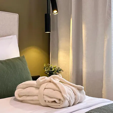 Zen With Private Garage Rijeka