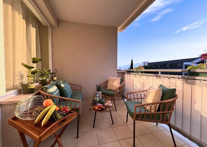 Zen With Private Garage Apartman Fiume
